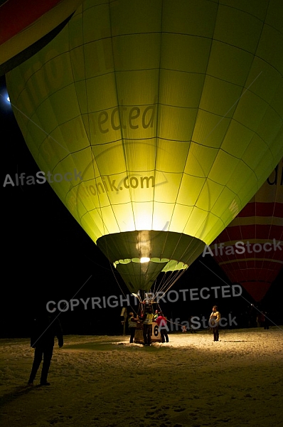 2014-01-15 Hot air balloon festival in the Tannheim Valley, Austria