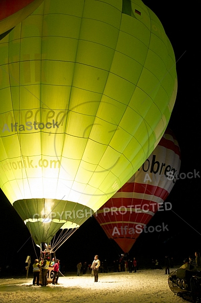 2014-01-15 Hot air balloon festival in the Tannheim Valley, Austria