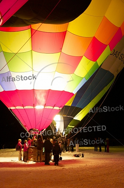 2014-01-15 Hot air balloon festival in the Tannheim Valley, Austria