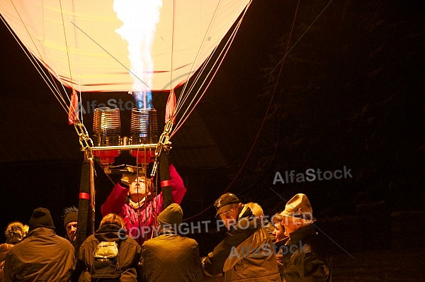 2014-01-15 Hot air balloon festival in the Tannheim Valley, Austria