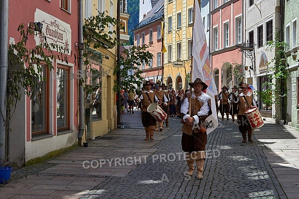 2015-06-07 Historische Festumzüge in Füssen, Bavaria, Germany