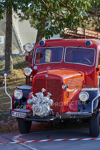 2015-08-08+09 Oldtimertreffen am Feuerwehrhaus Seeg, Bavaria, Germany,  Fire apparatus