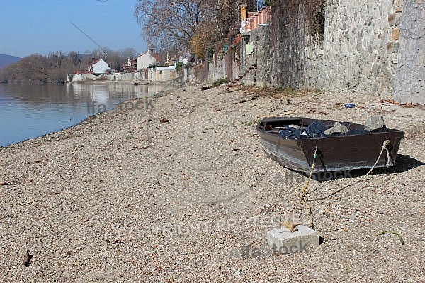 Boat, River bank