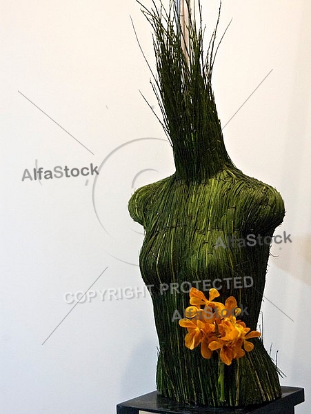 Plant sculpture