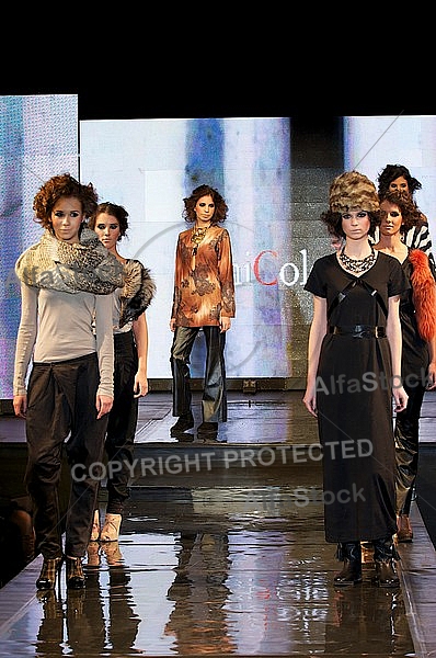 2010-11-24 Budapest fashion Week, niCole Design