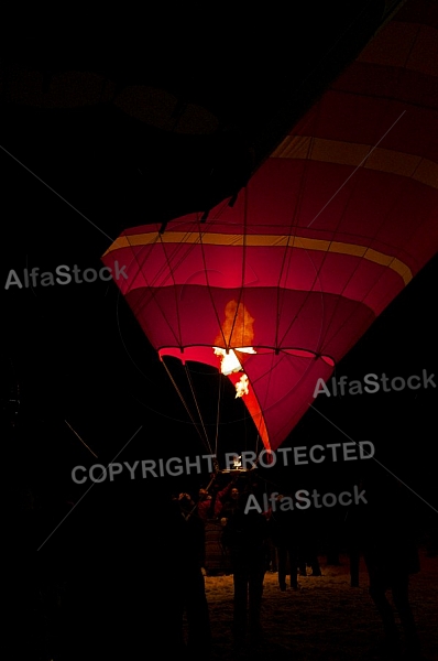 2014-01-15 Hot air balloon festival in the Tannheim Valley, Austria