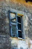 Old window, Pula, Sardegna 
