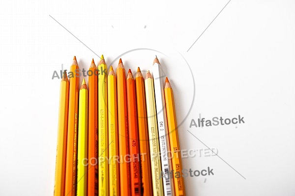 Orange Aquarell coloured pencil