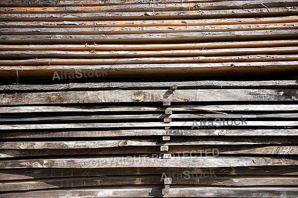 Stocked planks